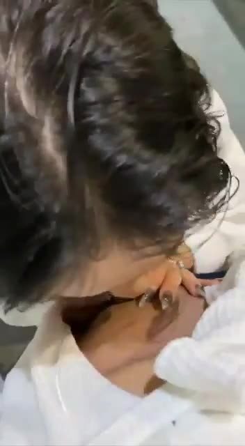 Đồng nghiệp nữ thủ dâm trong giờ nghỉ, bị bắt gặp địt phạt